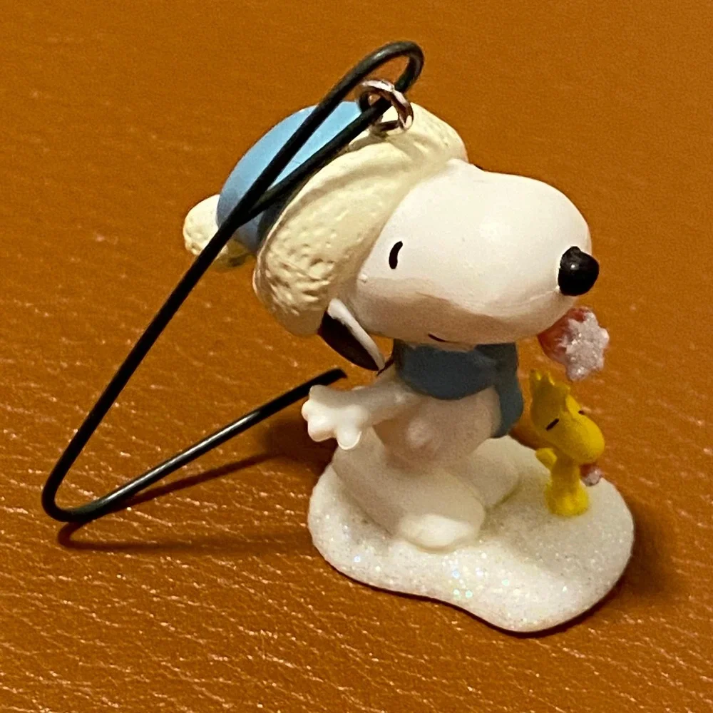 Hallmark Keepsake 2013 Winter Fun with Snoopy Ornament 16th in Series Peanuts